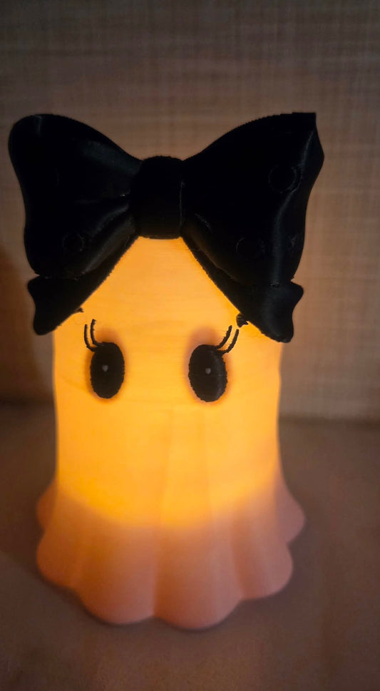 Light-Up Ghost with Custom Bow – Halloween Décor