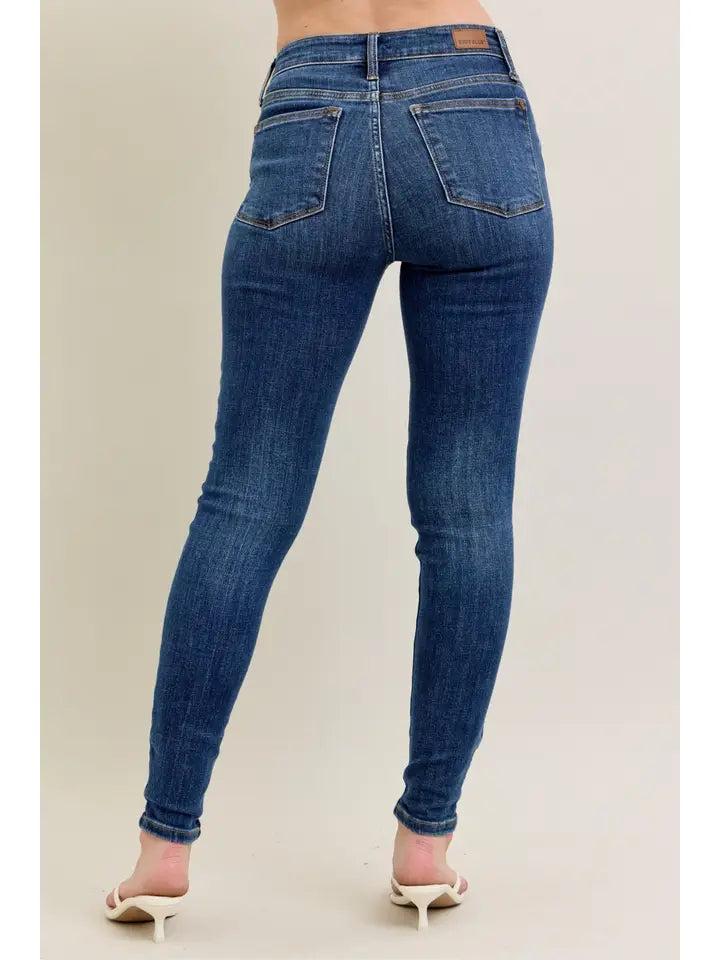 Judy Blue Core Mid-Rise Skinny