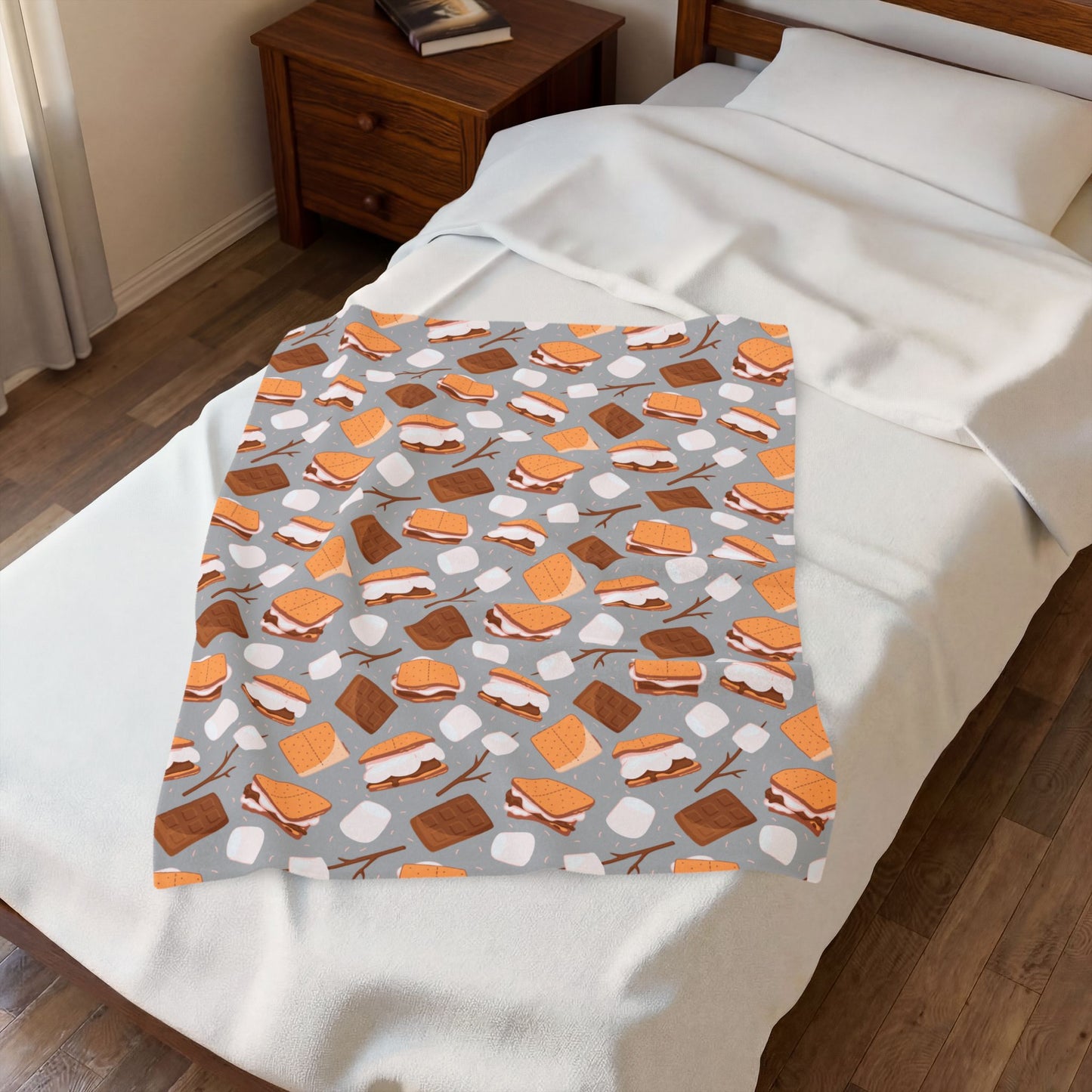 S'mores Velveteen Plush Blanket – Cozy Dessert Pattern Throw
