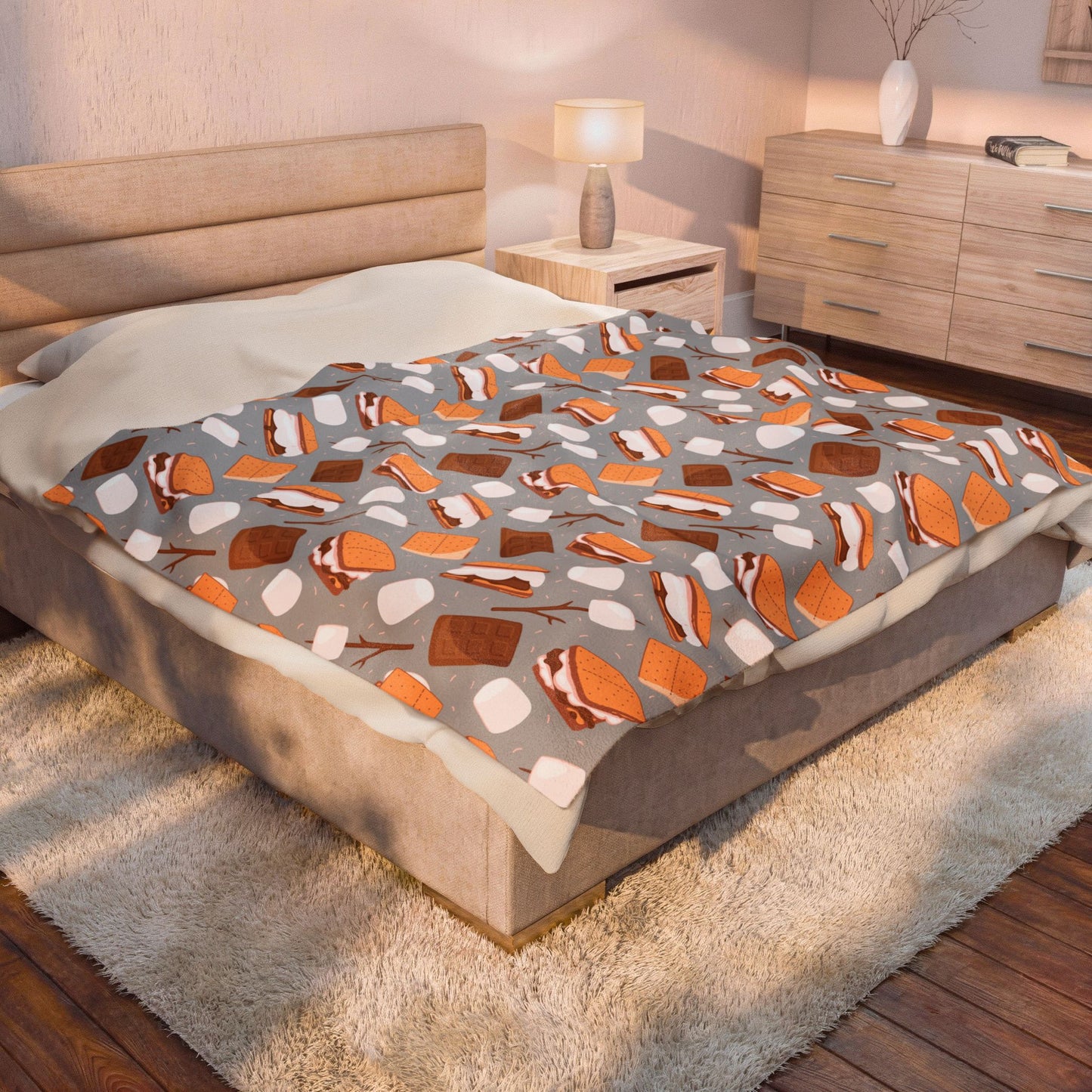 S'mores Velveteen Plush Blanket – Cozy Dessert Pattern Throw