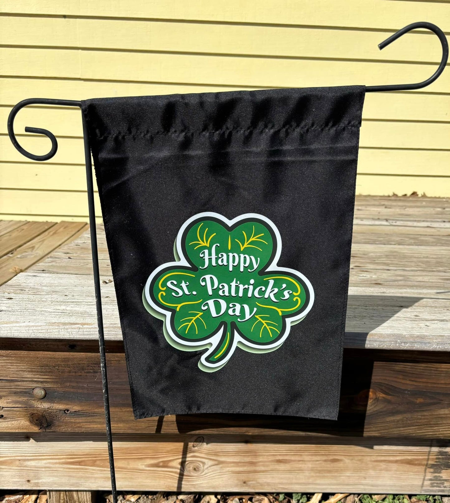 Happy St Patrick's Day Garden Flag