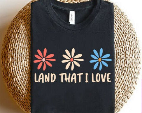 Land That I Love Floral Graphic Tee – Patriotic Summer Shirt
