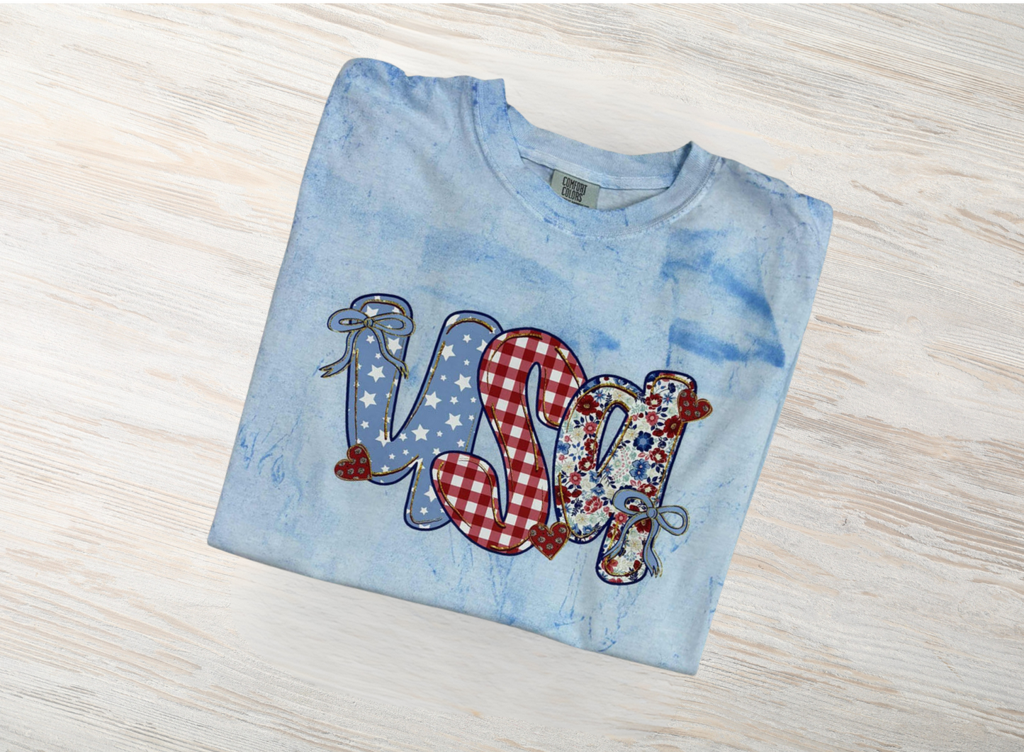 Vintage Floral USA Graphic Tee – Patriotic Bow Detail Shirt